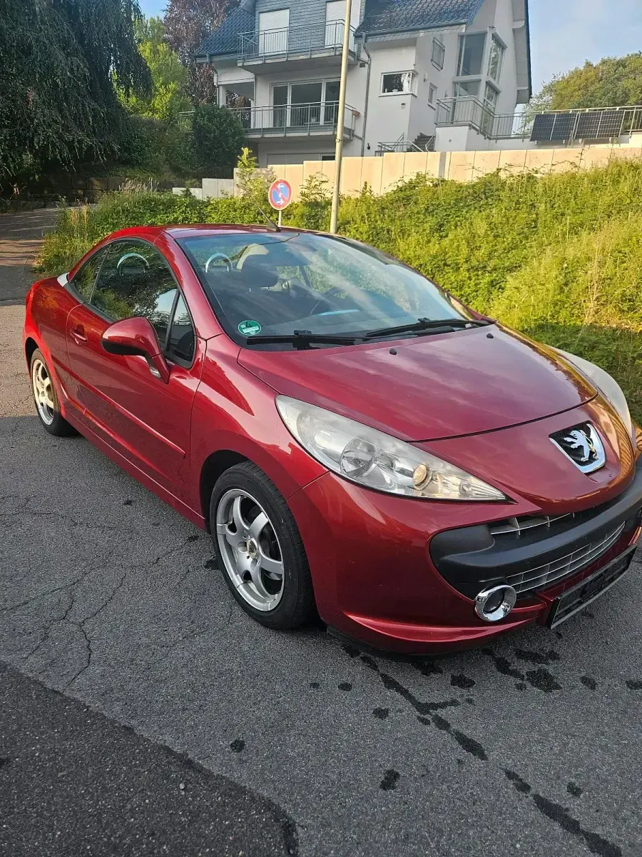 Gebraucht Peugeot 207 CC 150 PS (110 kW) 2008 Cabrio