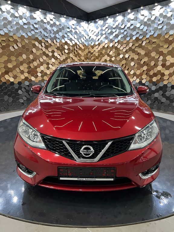 Force red metallic Gebraucht 2015 Nissan Pulsar Acenta Limousine | 8.888 € (Fairer Preis) - Bild 1/4