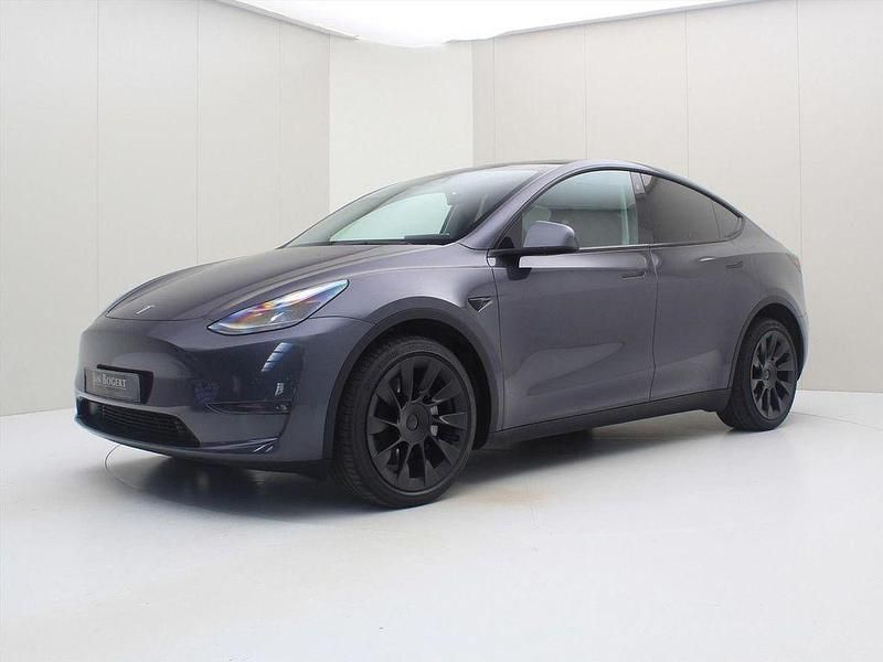 Grau Gebraucht 2021 Tesla Model Y Long Range AWD SUV | 32.900 € (Fairer Preis) - Bild 1/4