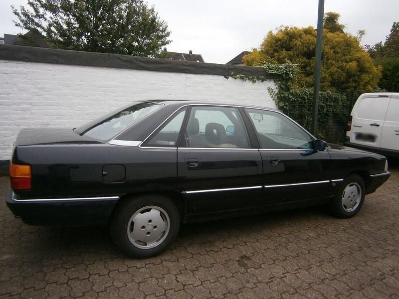 Gebraucht Audi 100 115 PS (84 kW) 1990 Limousine