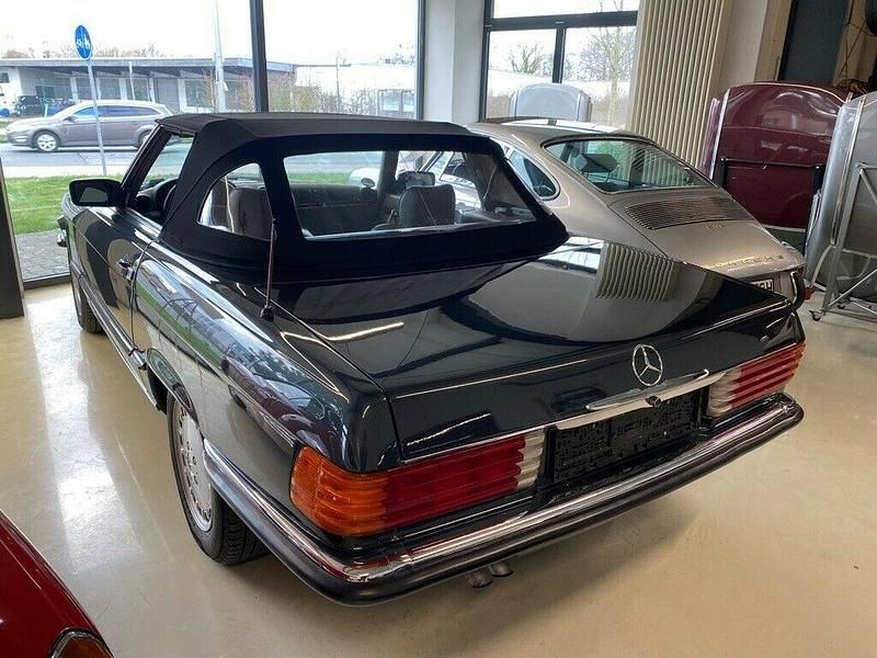 Gebraucht Mercedes SL300 185 PS (136 kW) 1987 Schwarz Cabrio