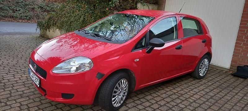 Gebraucht Fiat Grande Punto Active 77 PS (56 kW) 2007 Rot Kleinwagen