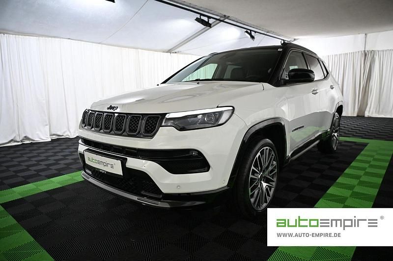 Gebraucht Jeep Compass Summit 131 PS (96 kW) 2025 Weiß SUV