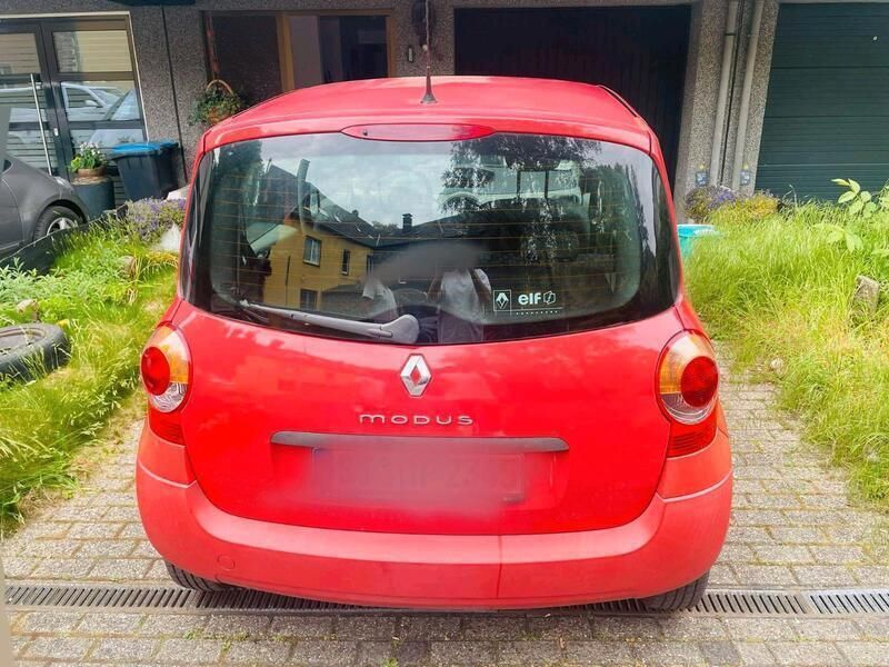 Rot Gebraucht 2005 Renault Modus Van / Kleinbus | 400 € - Bild 1/4