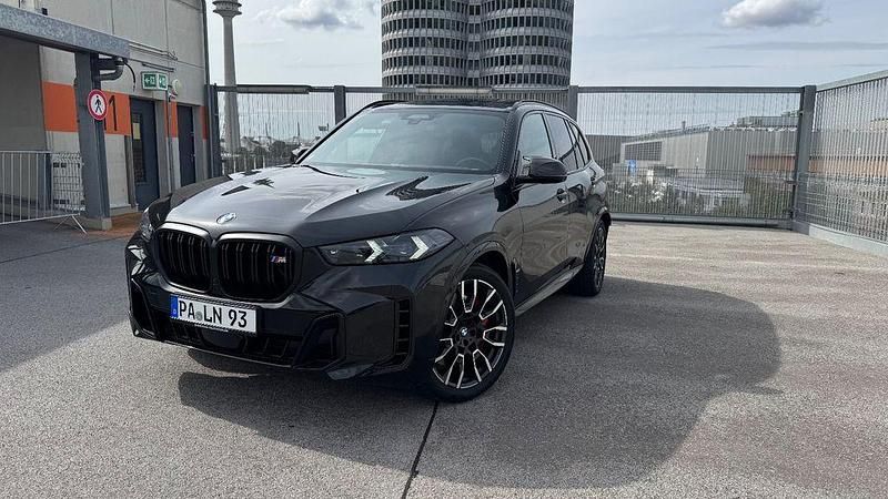 Schwarz Gebraucht 2023 BMW X5 M Sport SUV | 86.500 € - Bild 1/4