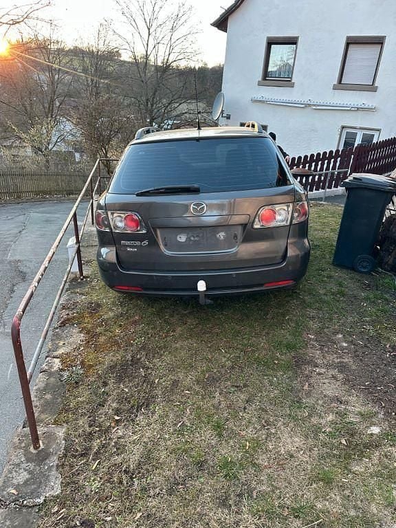 Gebraucht Mazda 6 Active Plus 143 PS (105 kW) 2006 Grau Kombi