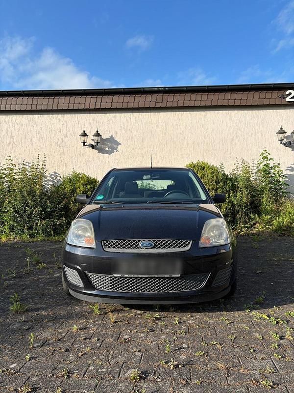 Schwarz Gebraucht 2007 Ford Fiesta Kleinwagen | 1.700 € (Fairer Preis) - Bild 1/4