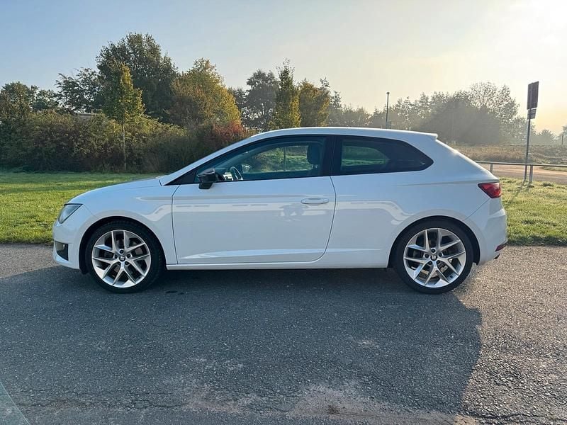 Gebraucht Seat Leon SC FR 179 PS (131 kW) 2014 Weiß Kleinwagen