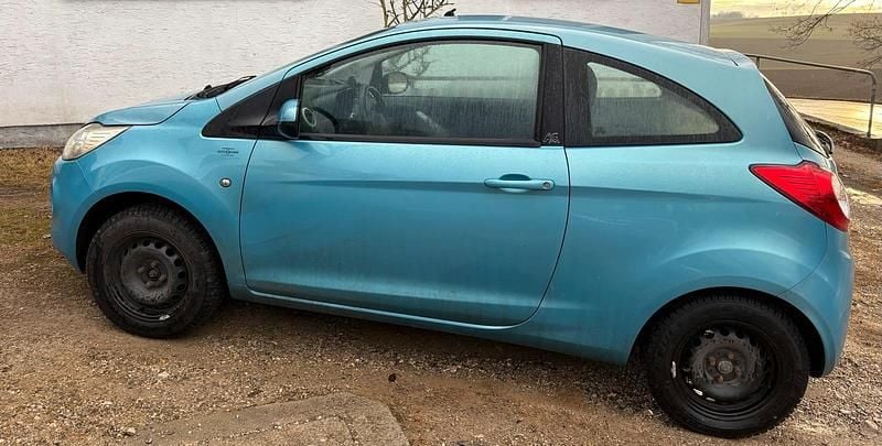 Gebraucht Ford Ka 69 PS (50 kW) 2010 Blau Kleinwagen