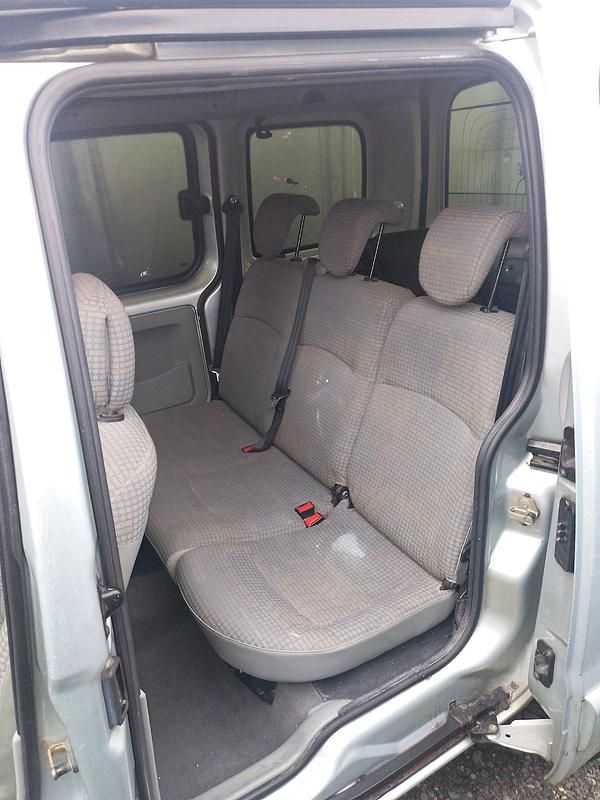 Silber Gebraucht 2006 Renault Kangoo Van / Kleinbus | 1.600 € (Superpreis) - Bild 1/4