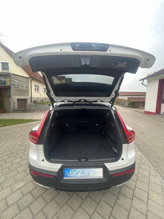 Gebraucht Volvo XC40 R-Design 250 PS (183 kW) 2018 Weiß SUV