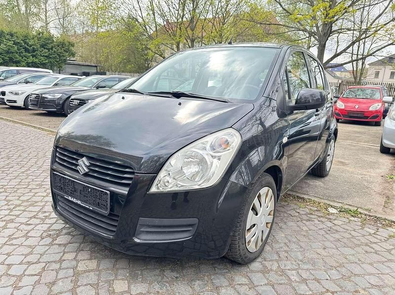 Schwarz Gebraucht 2009 Suzuki Splash Basic Kleinwagen | 3.499 € (Fairer Preis) - Bild 1/4