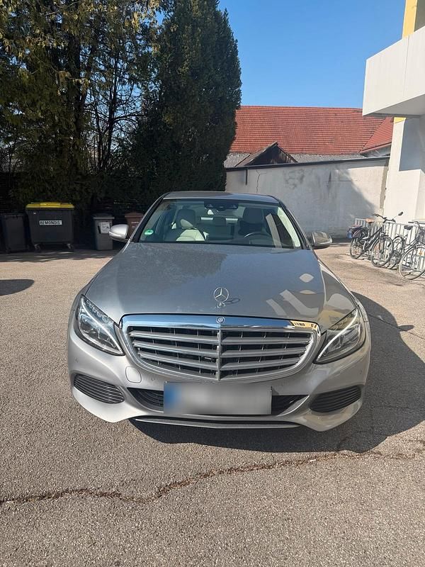 Gebraucht Mercedes C300e 231 PS (169 kW) 2015 Silber Limousine