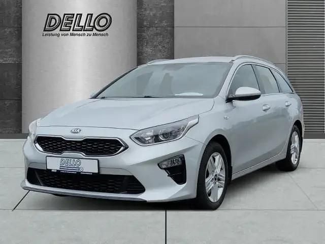 Silber Gebraucht 2021 Kia Ceed Sportswagon Kombi | 17.490 € (Fairer Preis) - Bild 1/4