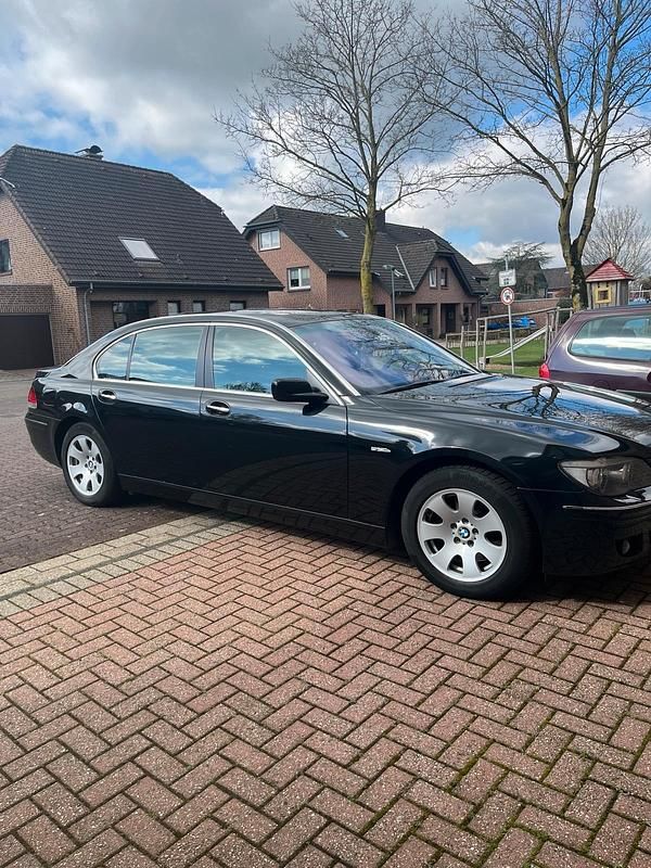 Gebraucht BMW 730L 231 PS (169 kW) 2008 Schwarz Limousine