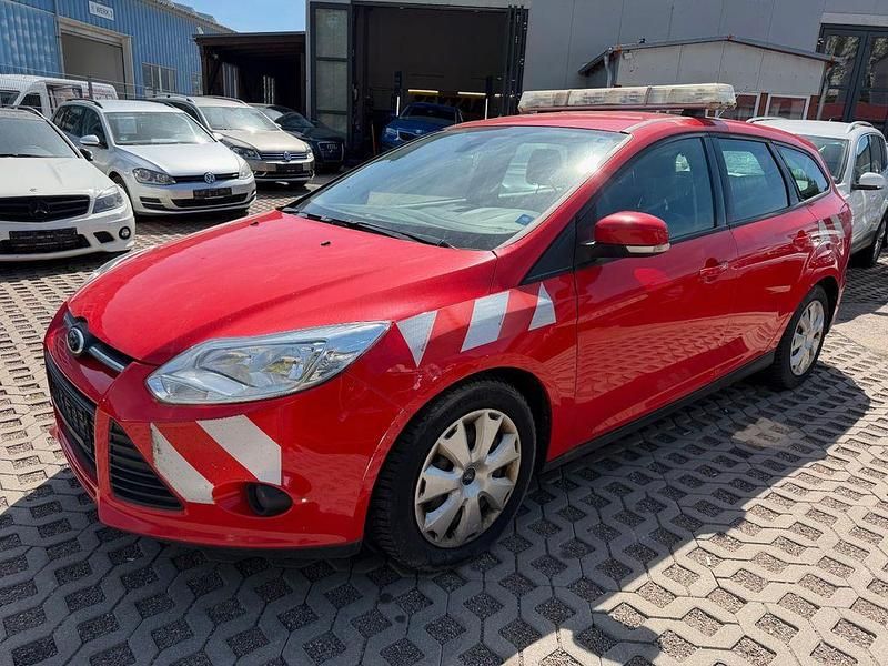 Usata Ford Focus 116 CV (85 kW) 2013 Rosso Station wagon