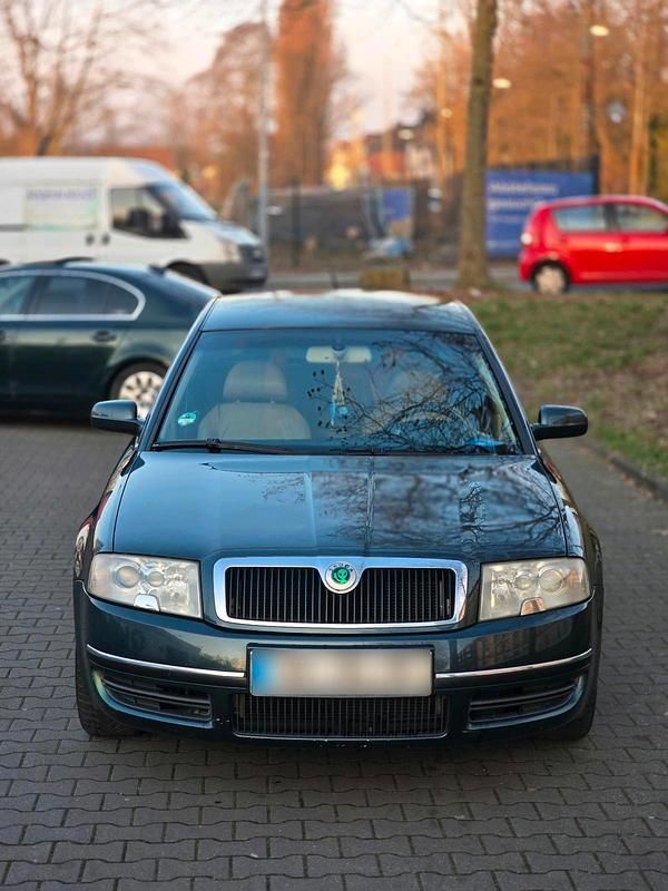 Gebraucht Skoda Superb 131 PS (96 kW) 2003 Grün Limousine