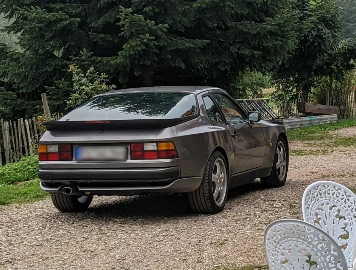 Gebraucht Porsche 944 Turbo 220 PS (161 kW) 1987 Silber Coupé