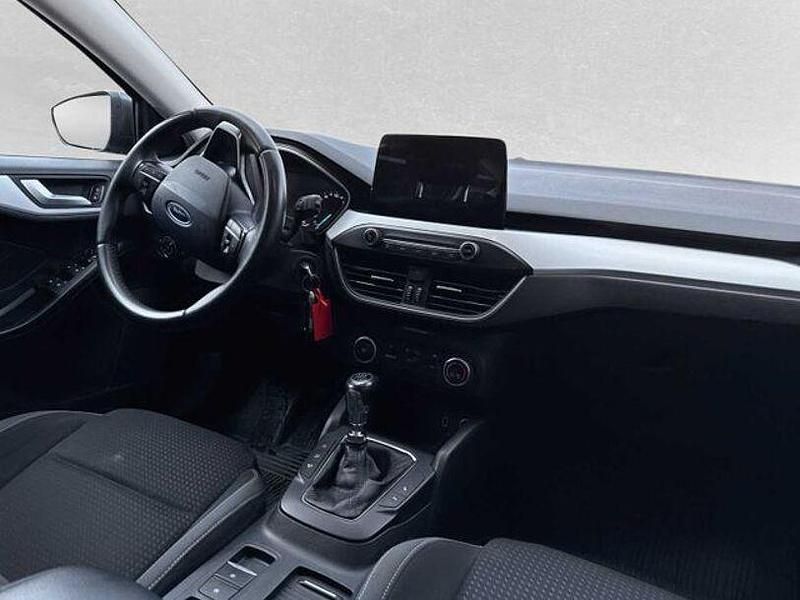 Gebraucht Ford Focus ST-Line 125 PS (91 kW) 2018 Grau Kombi