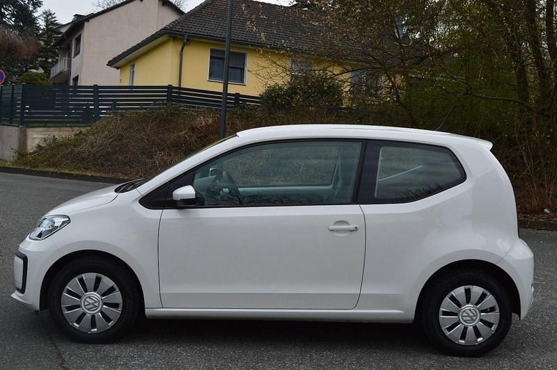 Gebraucht VW up! move up! 60 PS (44 kW) 2019 Weiß Kleinwagen