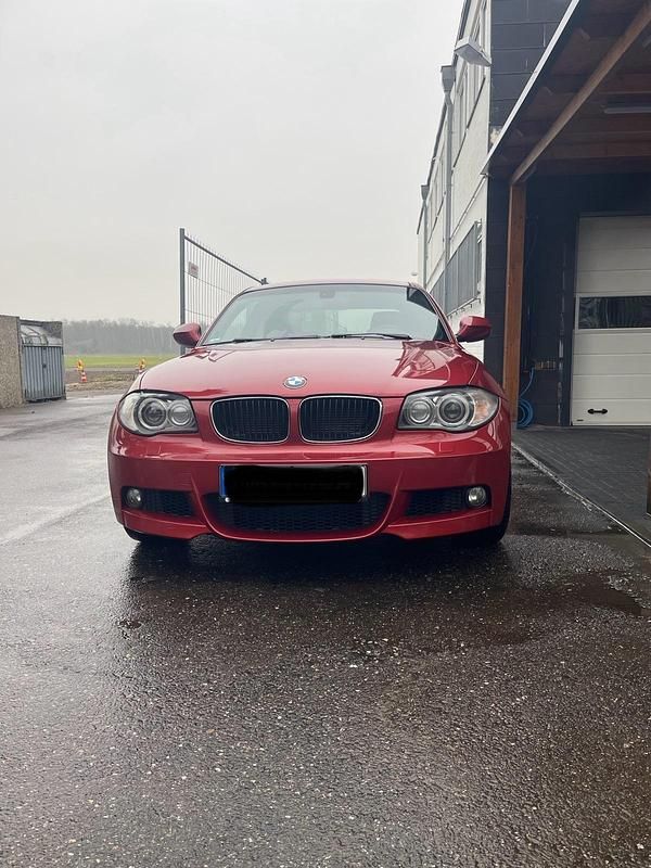 Gebraucht BMW 125 Coupé 218 PS (160 kW) 2009 Rot Coupé