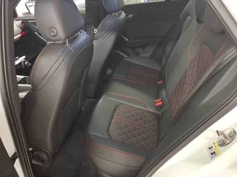 Gebraucht Audi Q2 S-Line 150 PS (110 kW) 2025 Weiß SUV