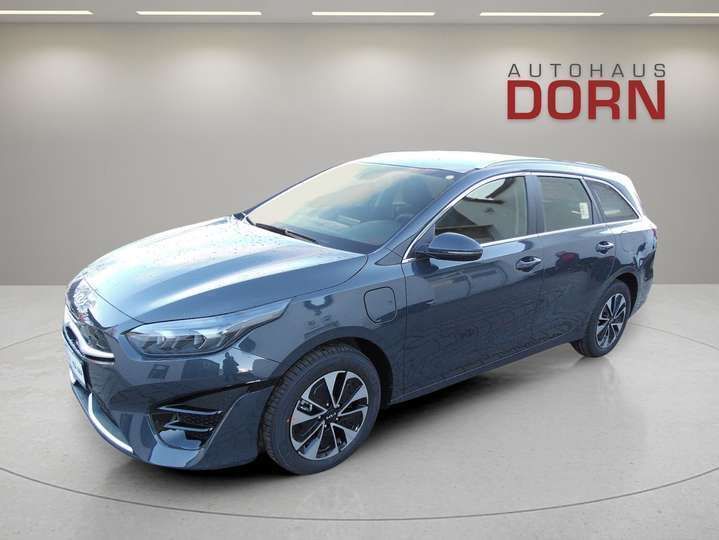 Pentametal Neu 2024 Kia Ceed Sportswagon Spirit Kombi | 32.990 € (Teuer) - Bild 1/4