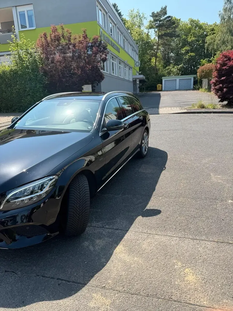 Gebraucht Mercedes E300 306 PS (225 kW) 2020 Schwarz Kombi