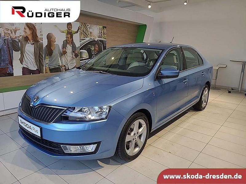 Blau Gebraucht 2013 Skoda Rapid Limousine | 9.890 € (Etwas zu teuer) - Bild 1/4