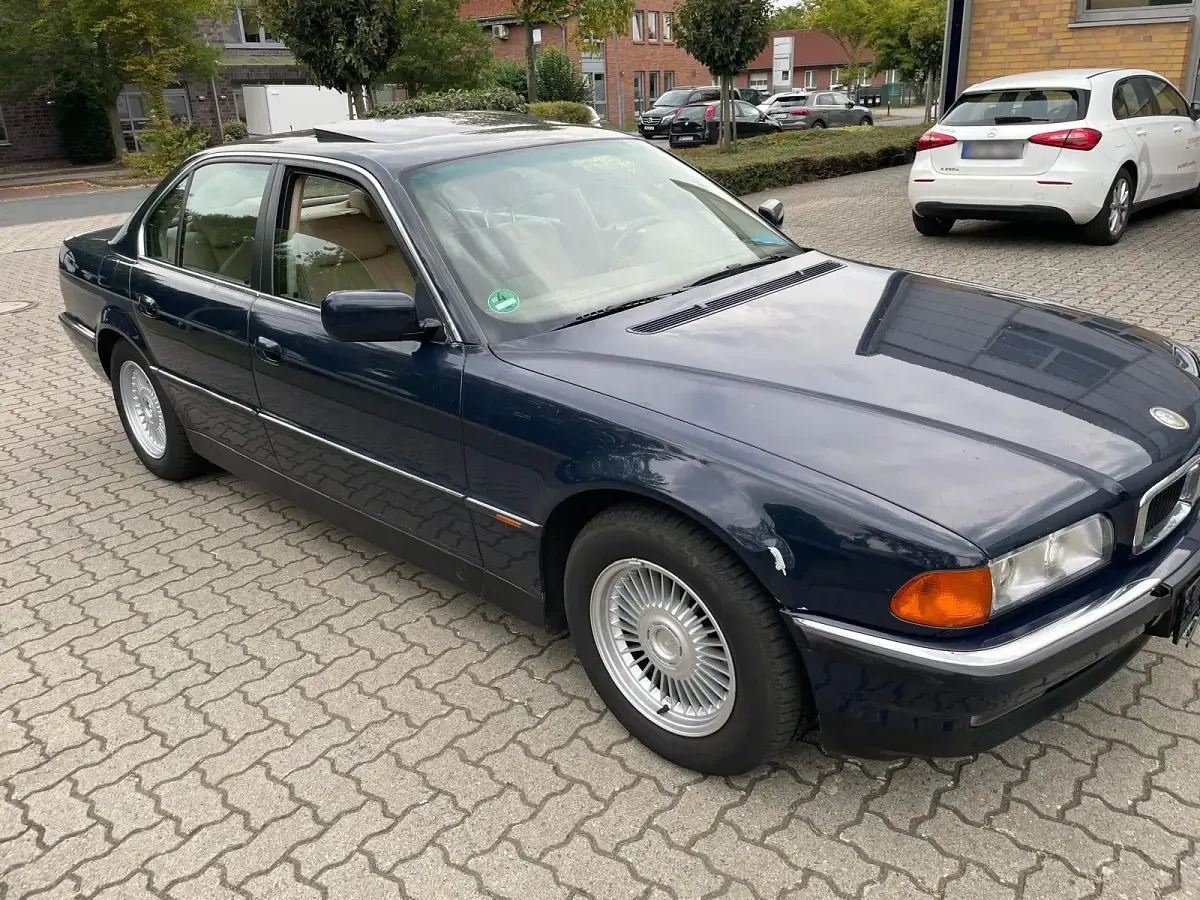 Gebraucht BMW 728 193 PS (141 kW) 1998 Blau Limousine