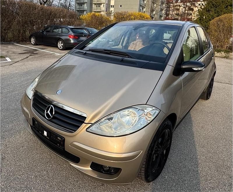 Gebraucht Mercedes A150 95 PS (69 kW) 2006 Gold Kleinwagen