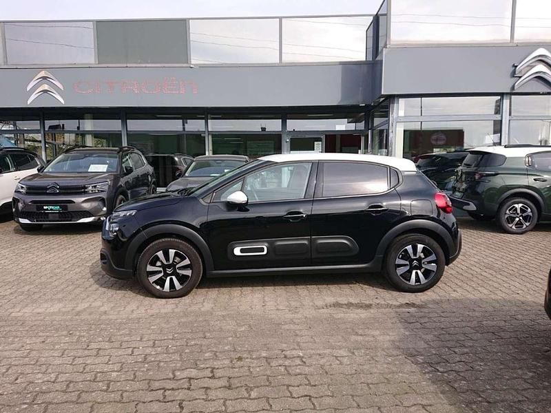 Gebraucht Citroën C3 PureTech 83 PS (61 kW) 2024 Perla nera schwarz / dach weiß Kleinwagen