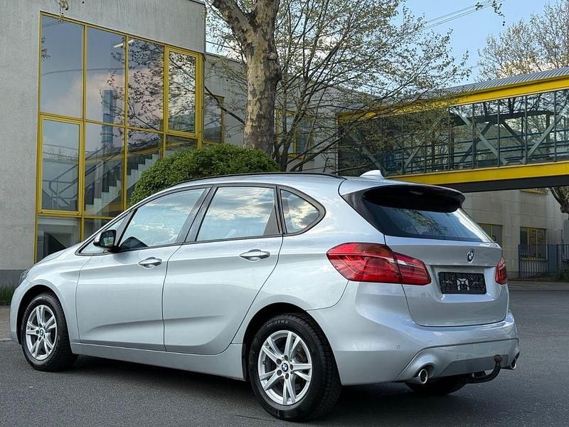 Używany BMW 218 Advantage 150 KM (110 kW) 2019 Srebrny Kombi