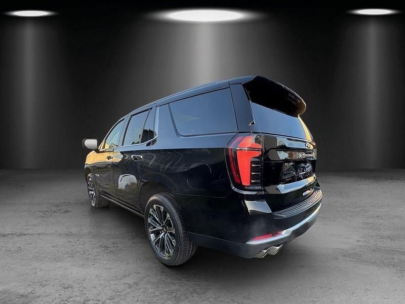 Neu Chevrolet Tahoe 426 PS (313 kW) 2025 Schwarz SUV