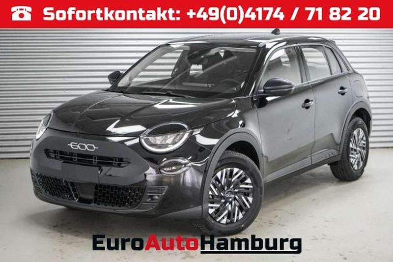 Cinema schwarz metallic () Neu 2025 Fiat 600 Limousine | 22.590 € (Fairer Preis) - Bild 1/2