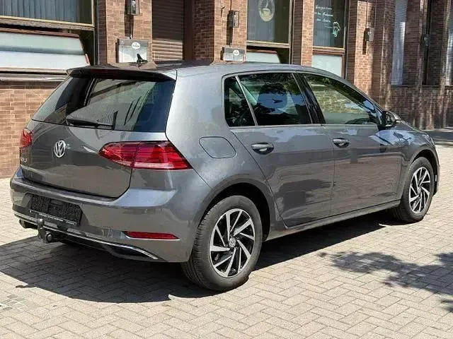 Gebraucht VW Golf VII Join 96 PS (70 kW) 2018 Andere Limousine