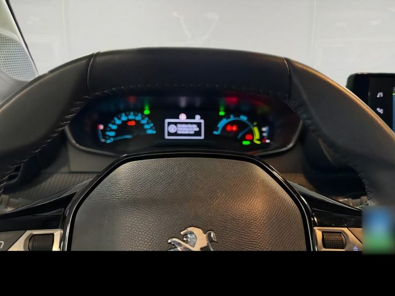 Gebraucht Peugeot e-208 Active 100 kW (136 PS) 2022 Gelb Kleinwagen