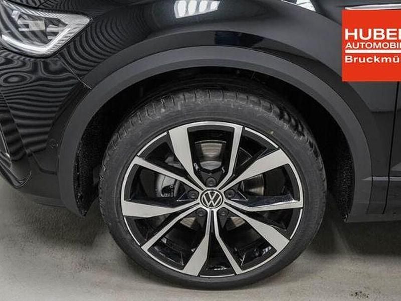 Neu VW T-Roc R-line 150 PS (110 kW) 2025 Deep black metallic (2t) SUV