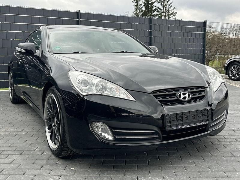 Gebraucht Hyundai Genesis 303 PS (222 kW) 2011 Schwarz Coupé