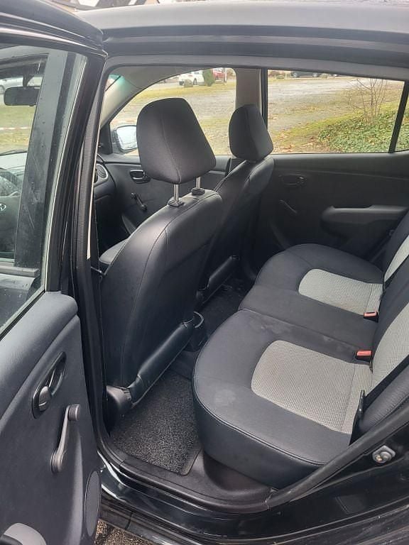 Schwarz Gebraucht 2009 Hyundai i10 Classic Kleinwagen | 1.700 € (Guter Preis) - Bild 1/4