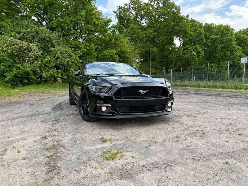 Gebraucht Ford Mustang GT 421 PS (309 kW) 2016 Schwarz Coupé