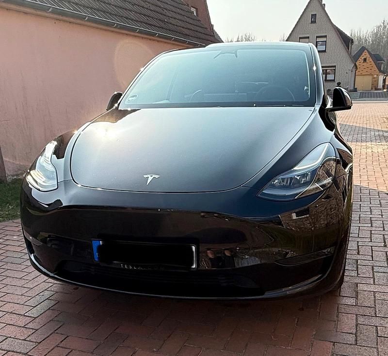 Gebraucht Tesla Model Y Long Range AWD 378 kW (514 PS) 2023 Schwarz SUV