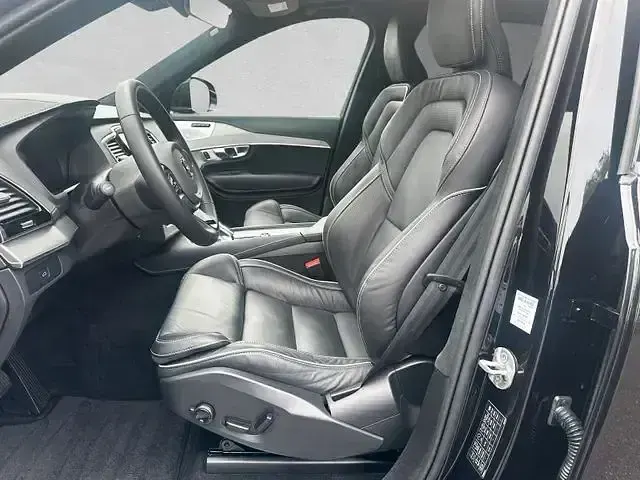 Gebraucht Volvo XC90 Ultimate 235 PS (172 kW) 2023 Schwarz SUV