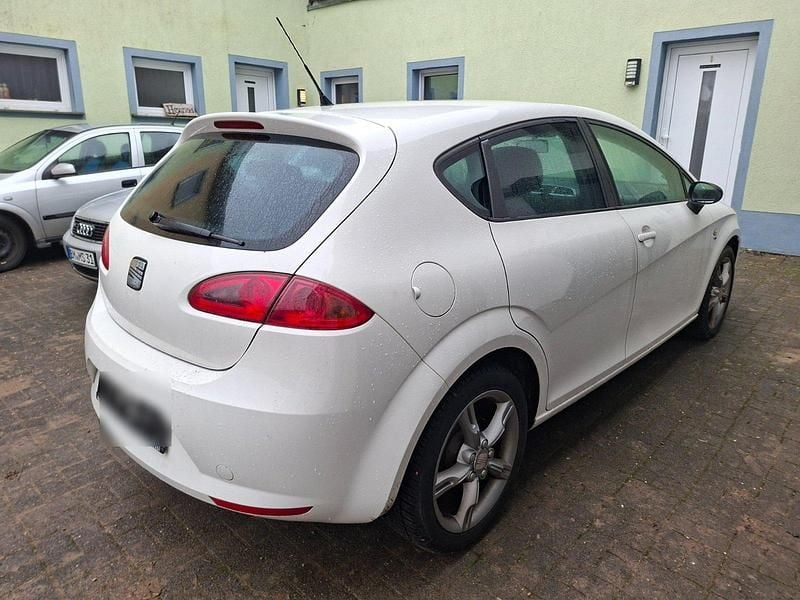 Gebraucht Seat Leon 160 PS (117 kW) 2008 Weiß Kleinwagen