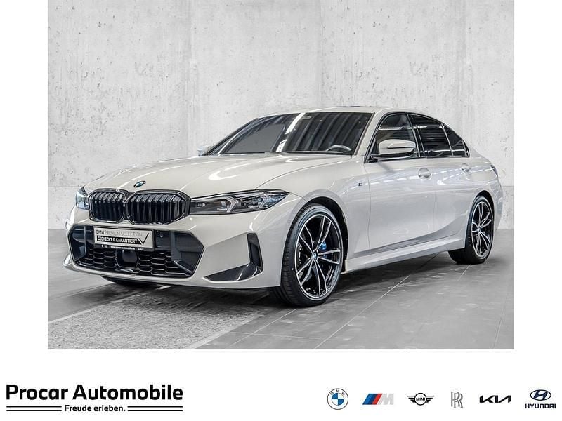 Weiß Gebraucht 2024 BMW 330 M Sport Limousine | 45.495 € (Fairer Preis) - Bild 1/4