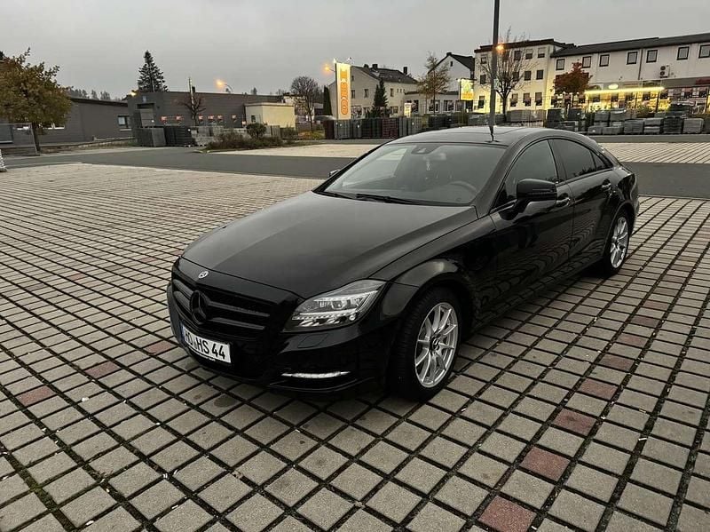 Schwarz Gebraucht 2013 Mercedes CLS350 Limousine | 14.999 € (Etwas zu teuer) - Bild 1/4