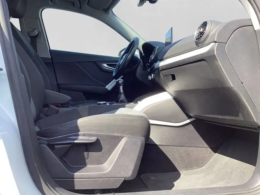 Gebraucht Audi Q2 Design 150 PS (110 kW) 2016 Weiß SUV