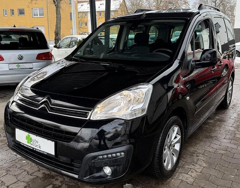Gebraucht Citroën Berlingo 120 PS (88 kW) 2017 Schwarz Van / Kleinbus