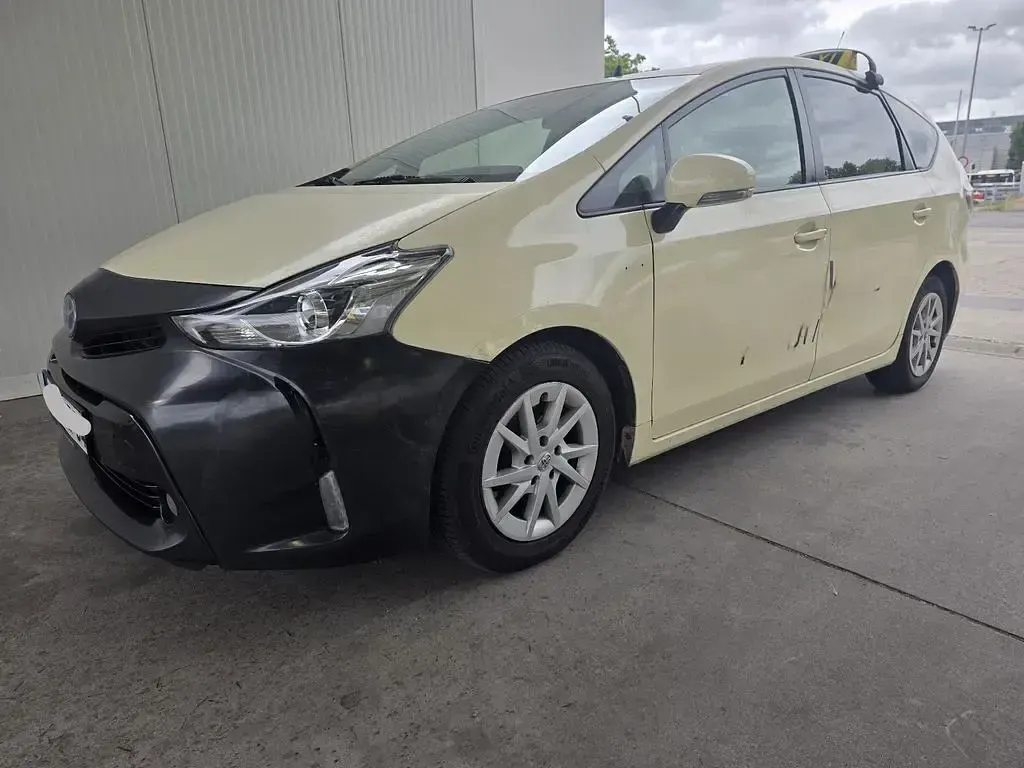 Gebraucht Toyota Prius+ 99 PS (72 kW) 2021 Weiß Van / Kleinbus