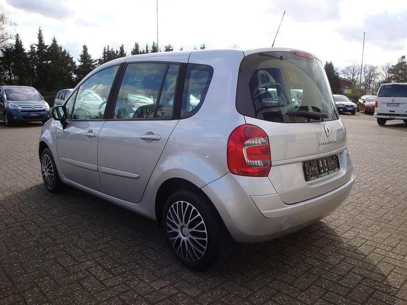 Gebraucht Renault Grand Modus Dynamique 75 PS (55 kW) 2008 Silber Van / Kleinbus